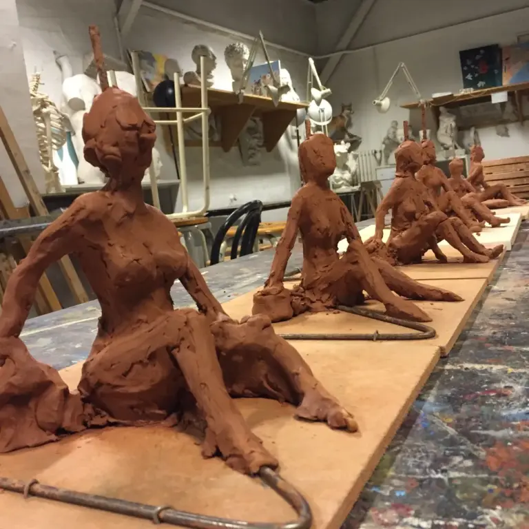 Cours de modelage à Clichy